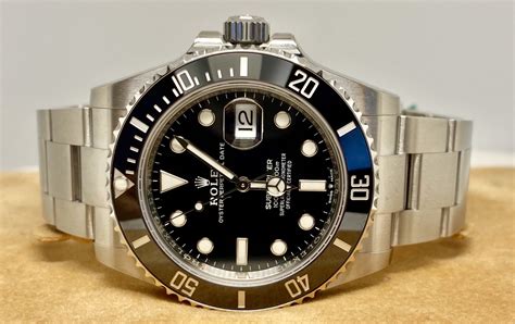 price of new rolex submariner in uk|which rolex submariner to buy.